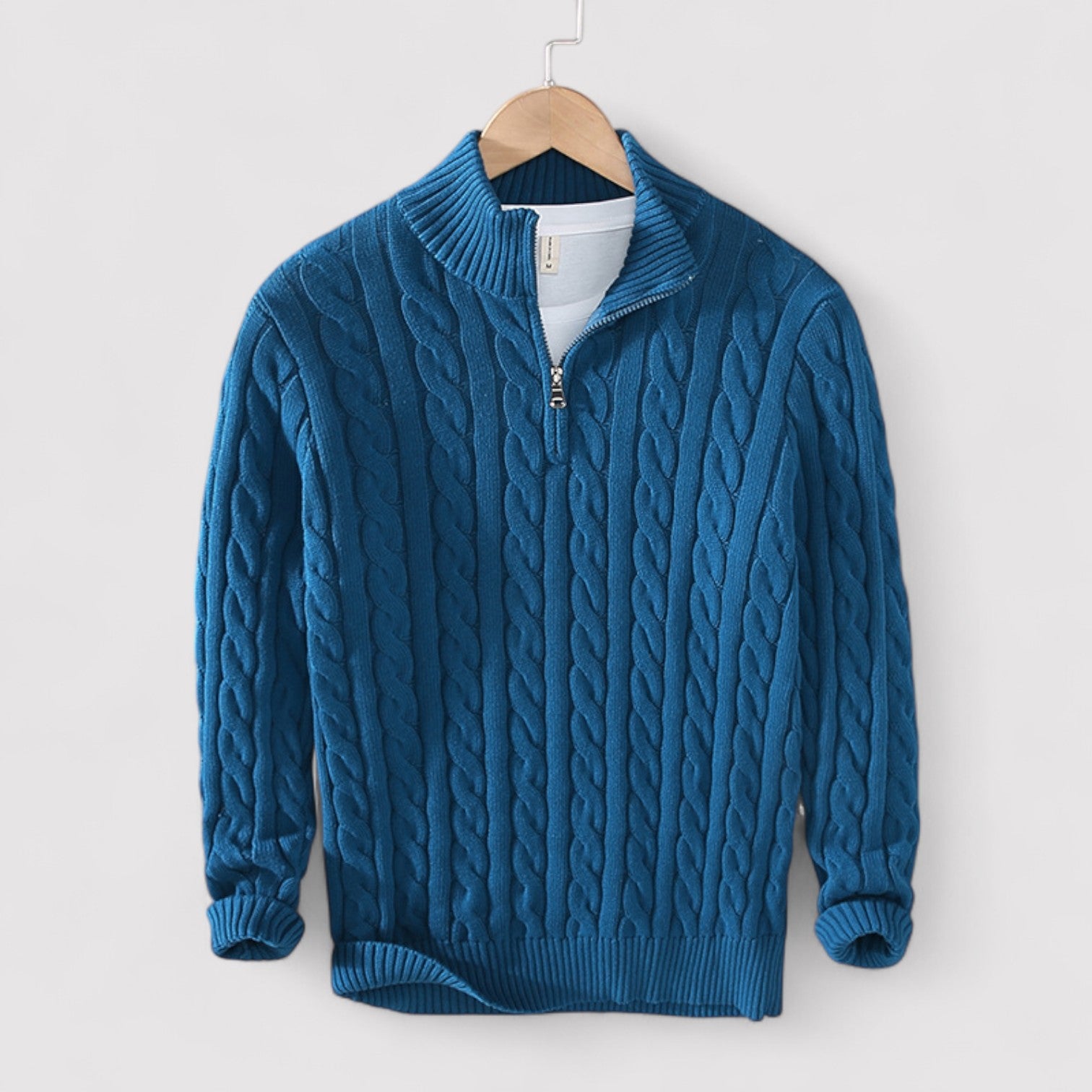 Lorenzi & Montague | The Bellamy – Cable Knit Zip Sweater