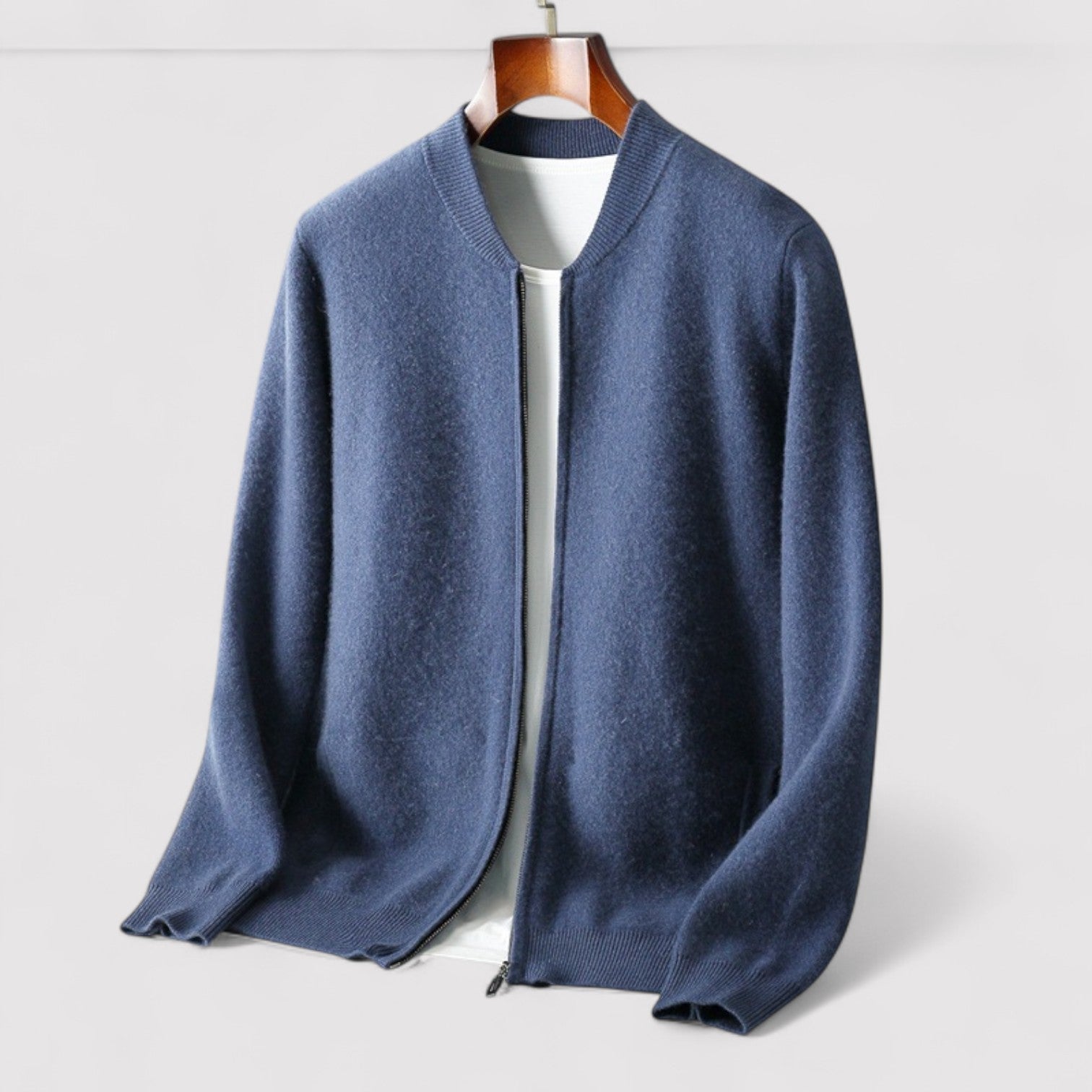 Lorenzi & Montague | The Valdano – Knitted Zip Cardigan