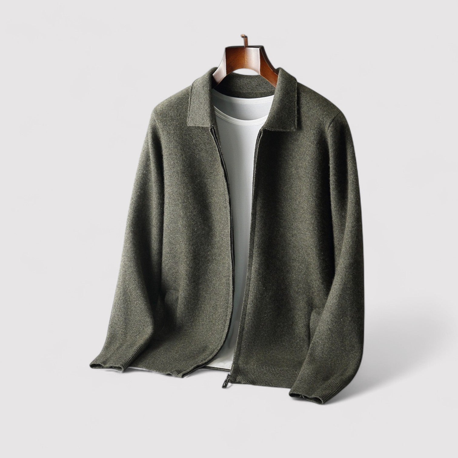 Lorenzi & Montague | The Ashworth Wool Zip Cardigan