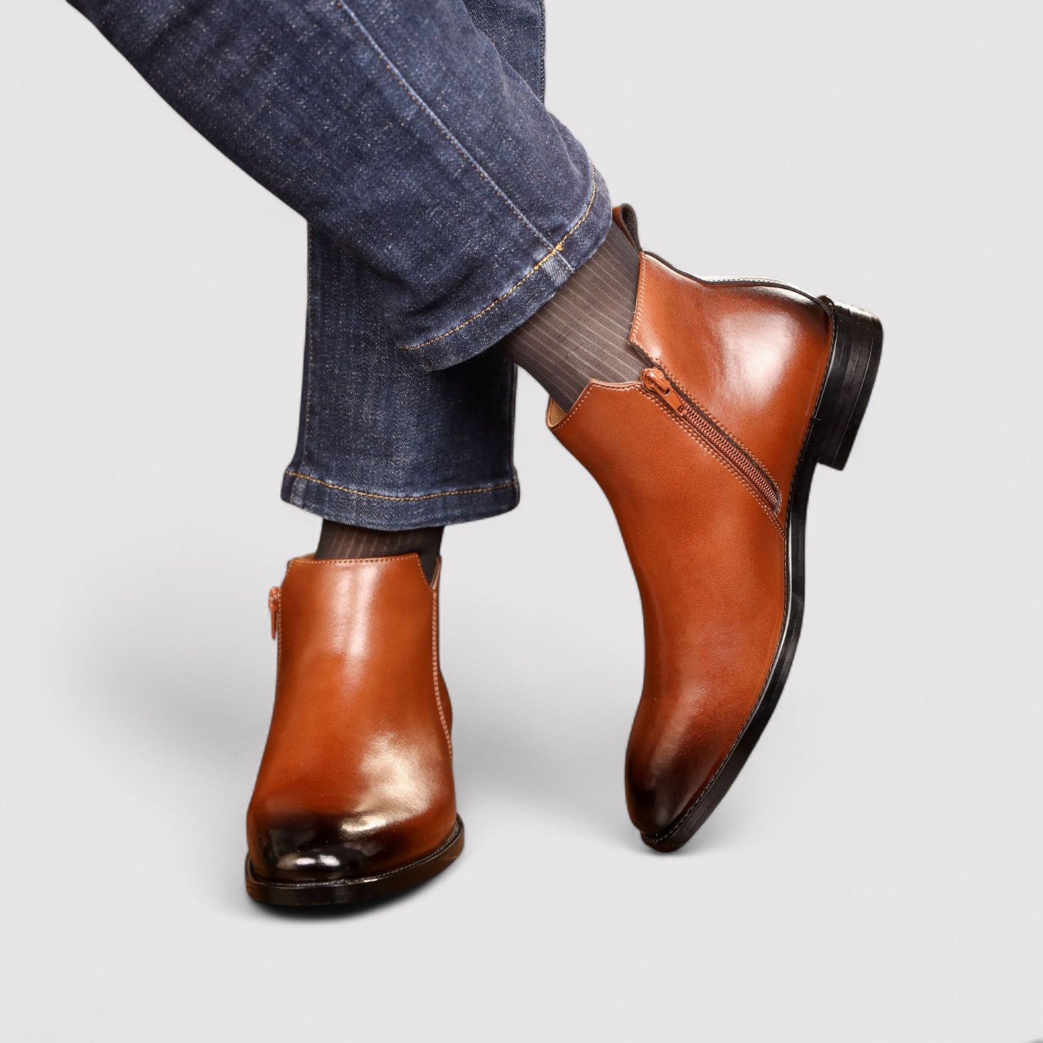 Lorenzi & Montague | The Alaric – Leather Zip Chelsea Boots