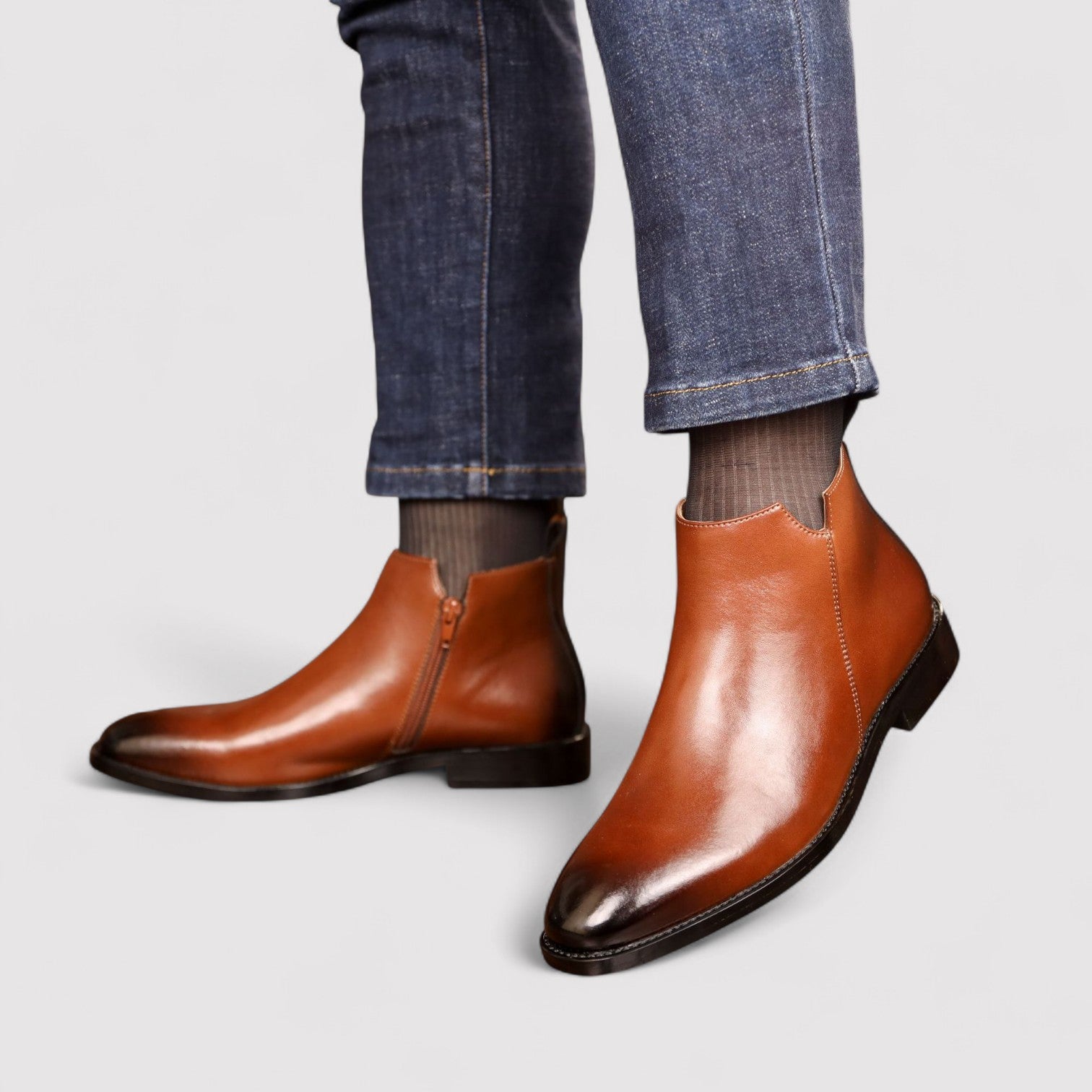 Lorenzi & Montague | The Alaric – Leather Zip Chelsea Boots