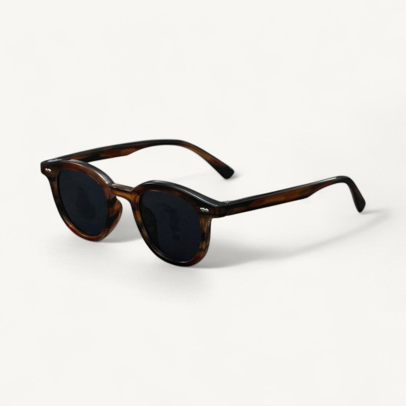 Lorenzi & Montague | The Ruyi Oval Sunglasses