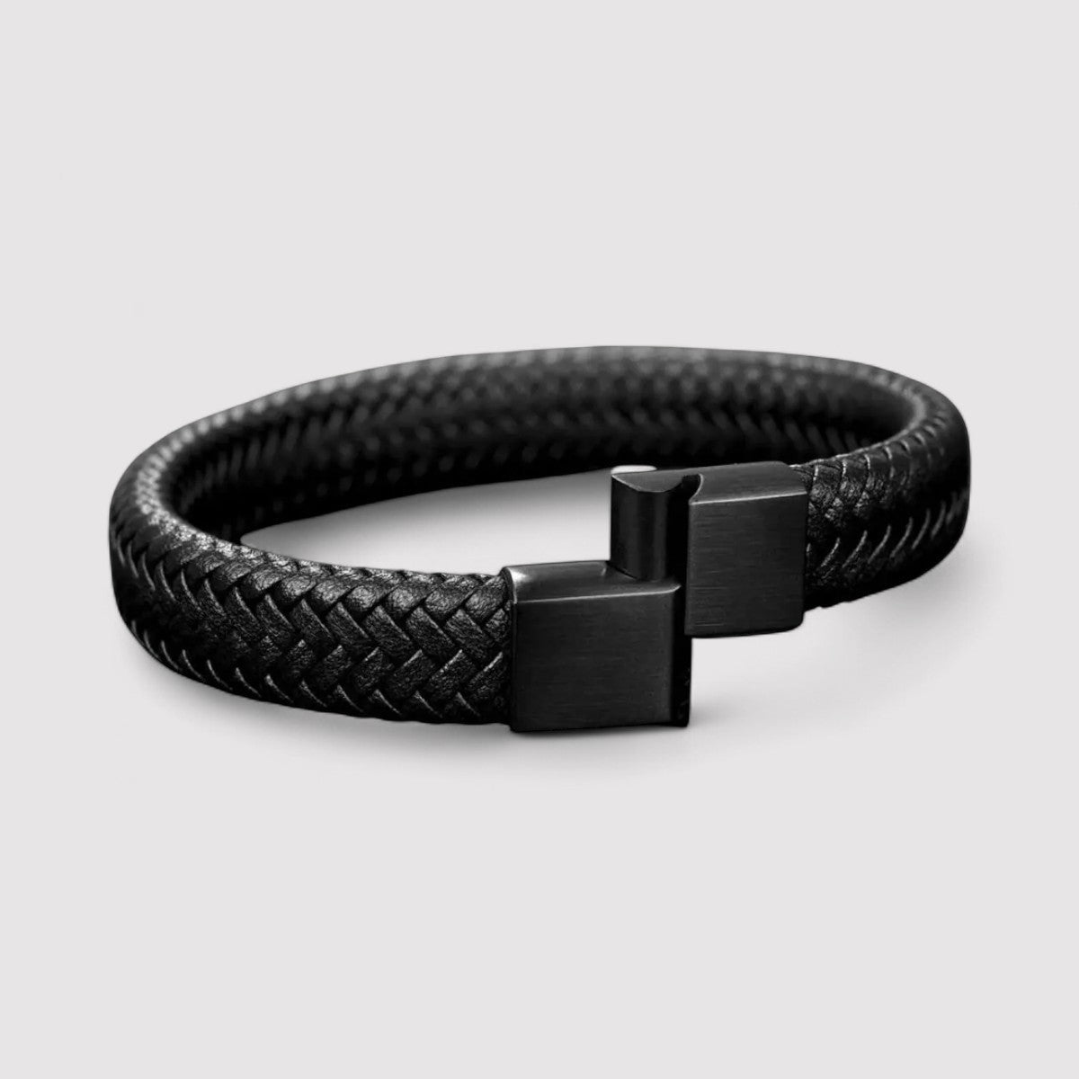 Lorenzi & Montague | The Lucien – Cord Bracelet