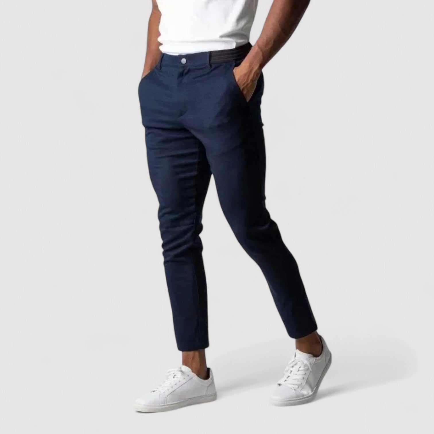 Lorenzi & Montague | The Silvano – Chinos